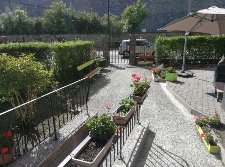 Gites La Vue Sur Meuse Dinant Exterior photo